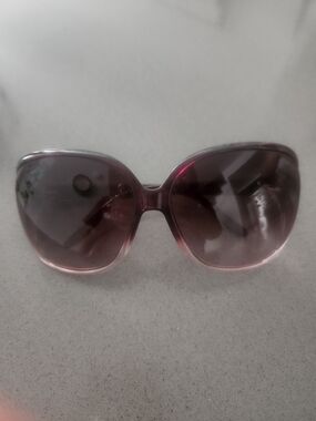 Gucci Oversized Pink Gradient Butterfly Sunglasses